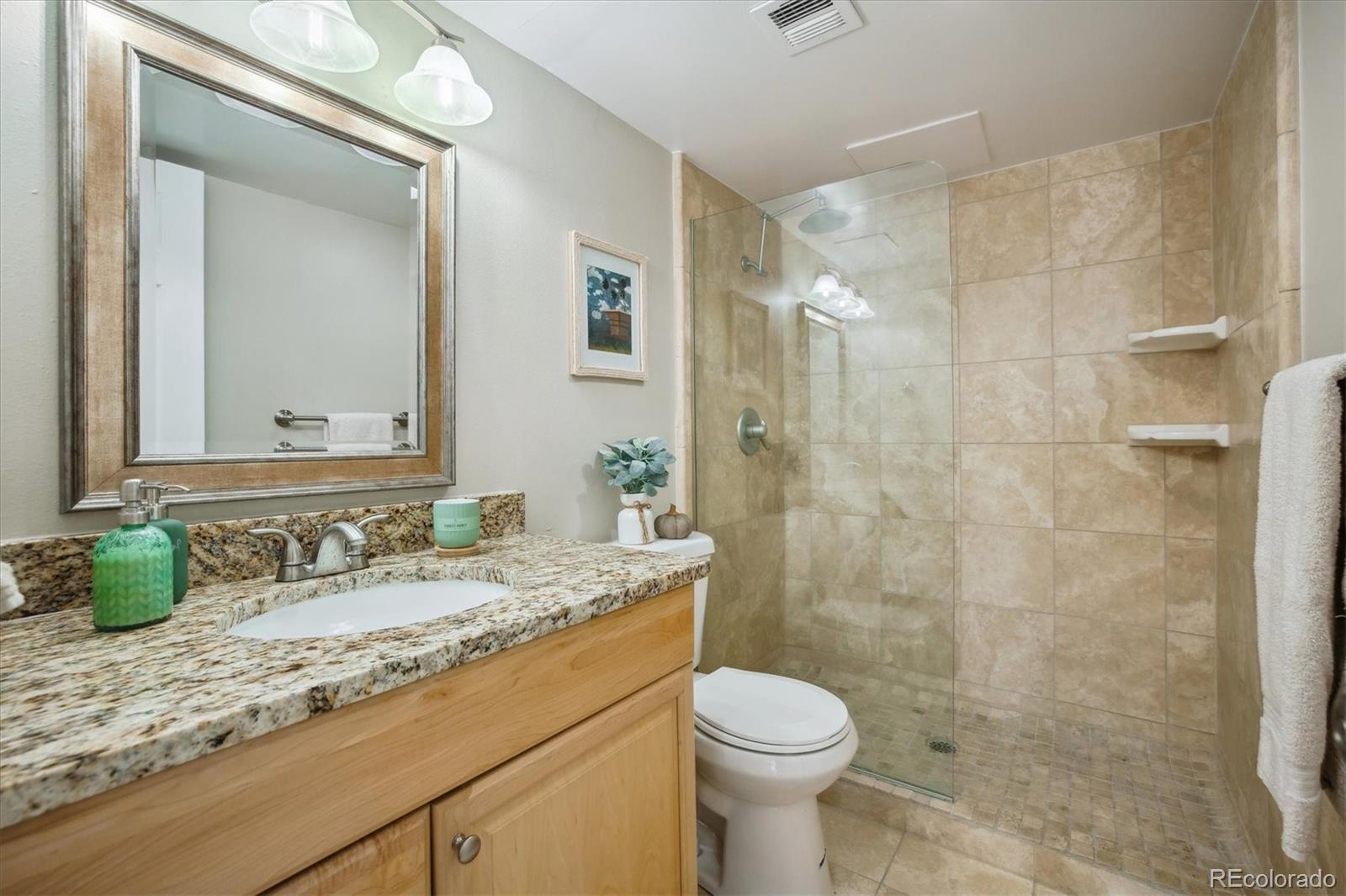 MLS Image #23 for 1250 n humboldt street 1504,denver, Colorado