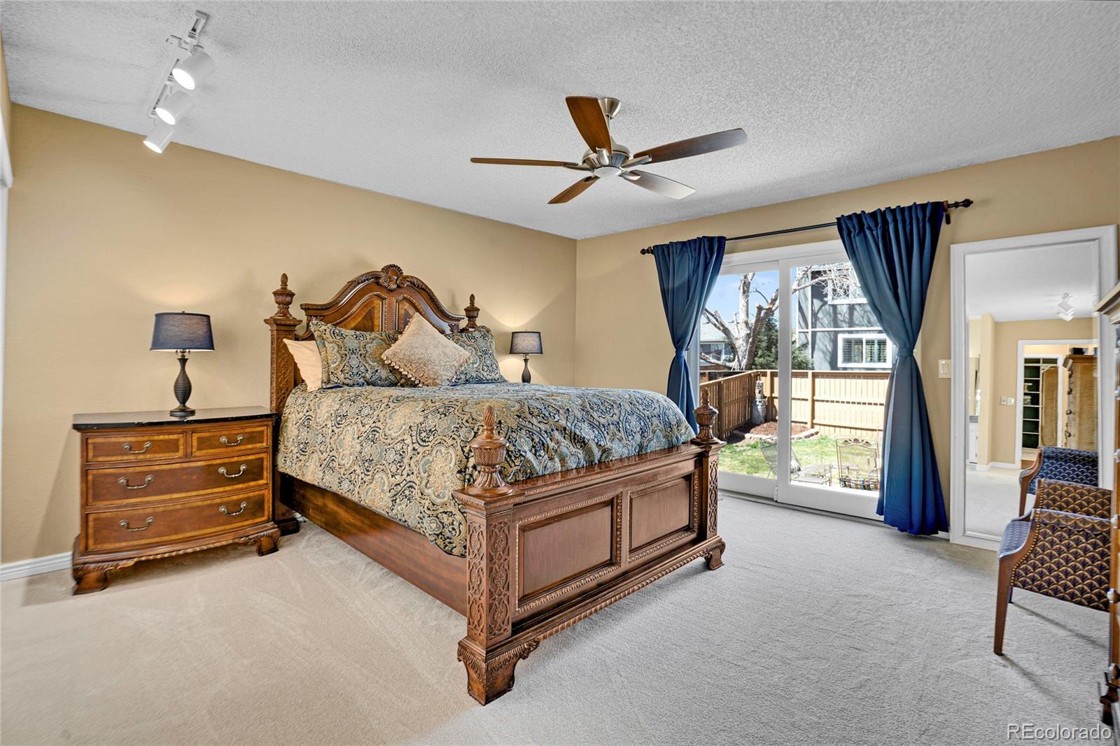 MLS Image #15 for 845  northridge road,highlands ranch, Colorado