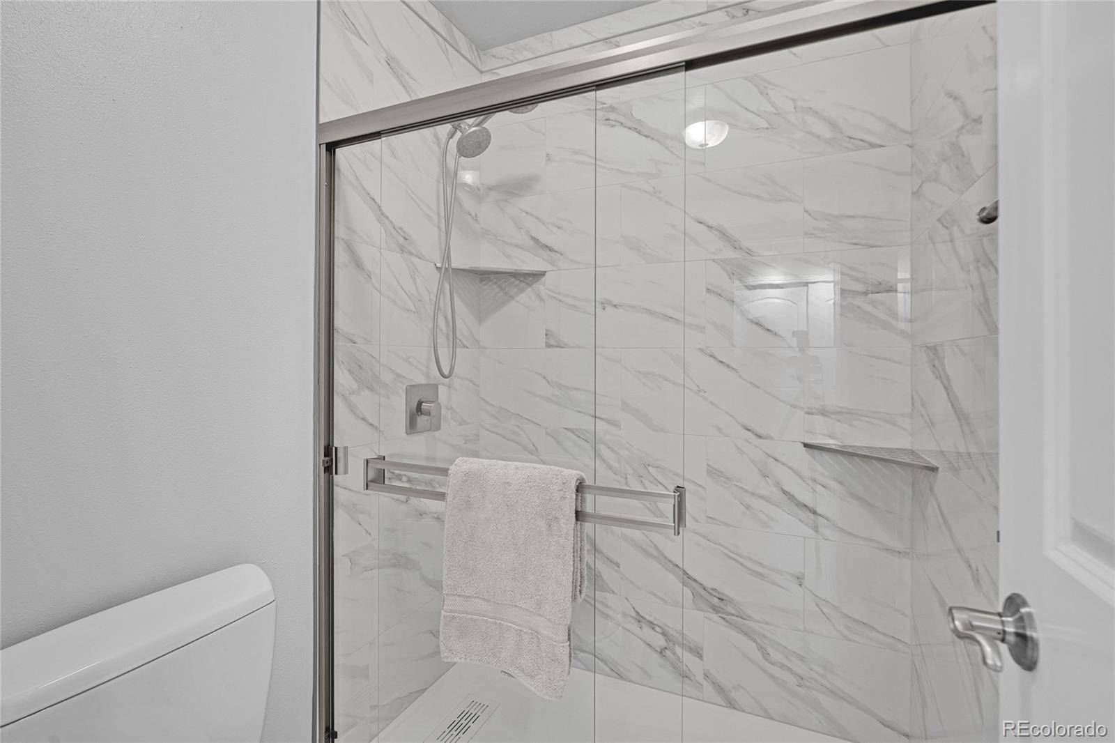 MLS Image #19 for 845  northridge road,highlands ranch, Colorado