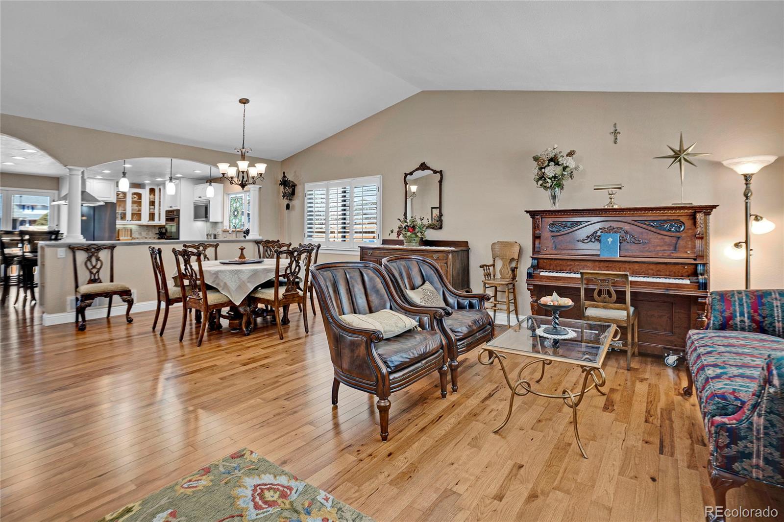 MLS Image #5 for 845  northridge road,highlands ranch, Colorado