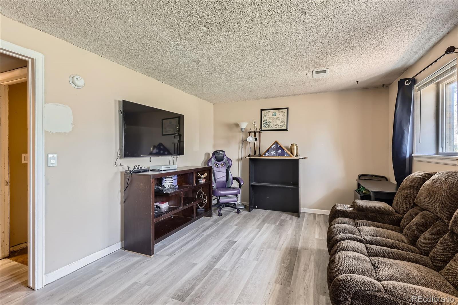 MLS Image #4 for 2155 s lewiston street,aurora, Colorado
