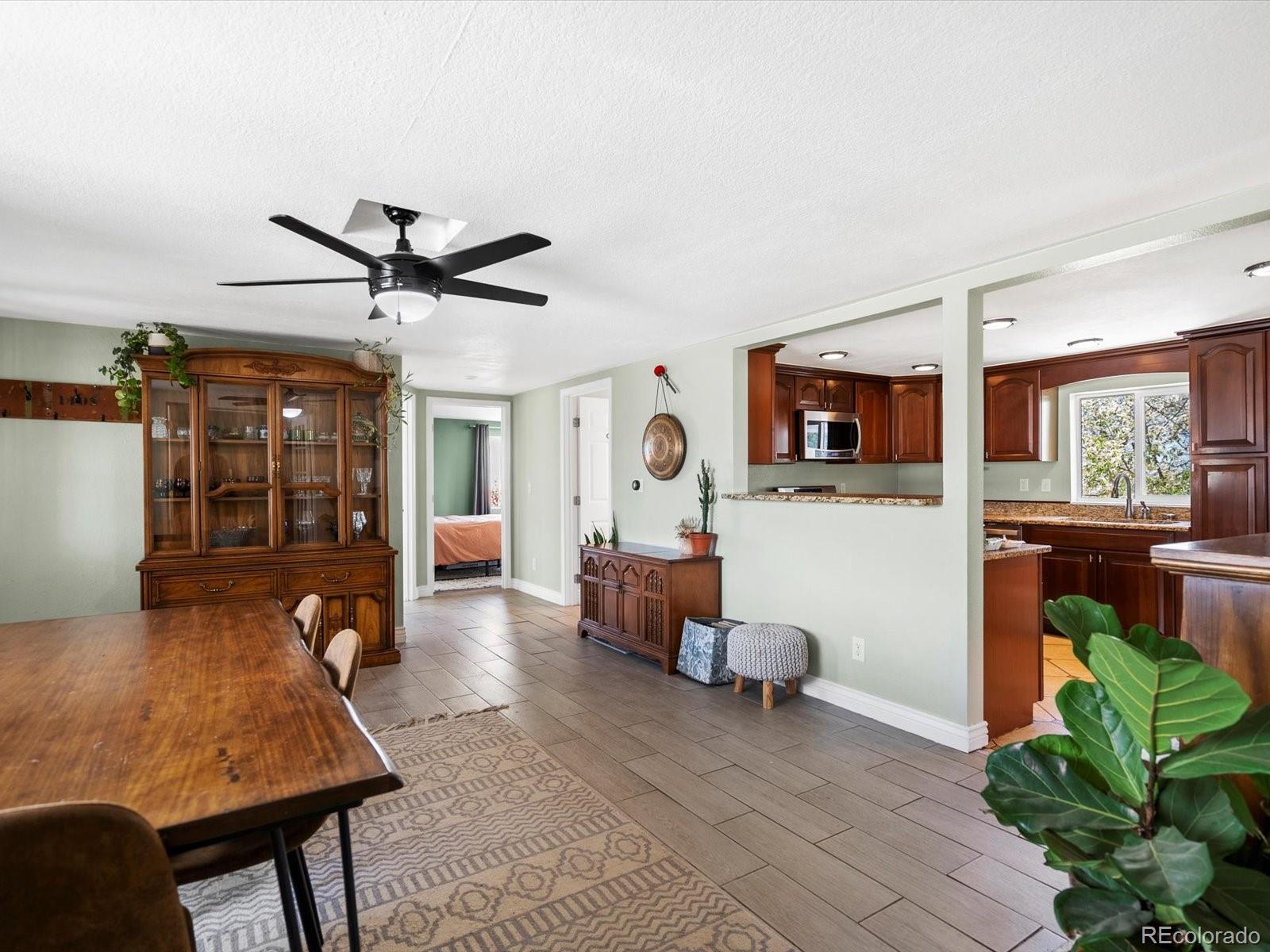 MLS Image #10 for 6640  grove street,denver, Colorado