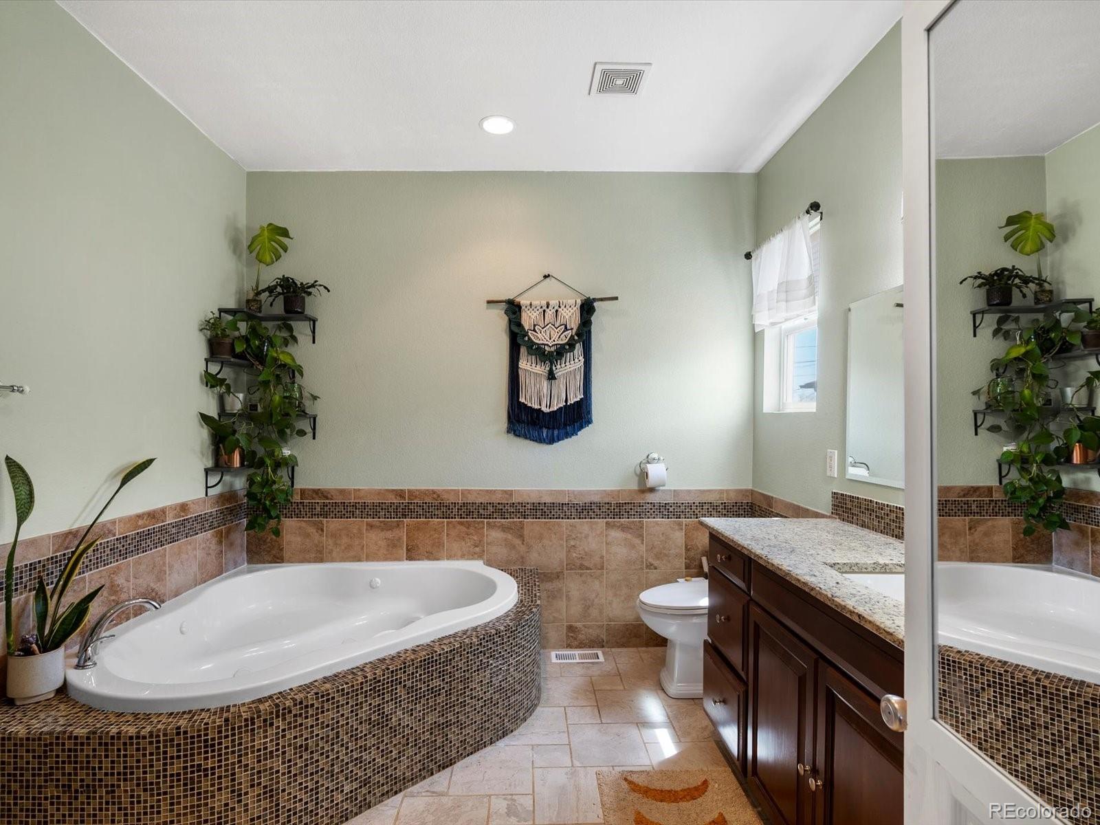 MLS Image #19 for 6640  grove street,denver, Colorado