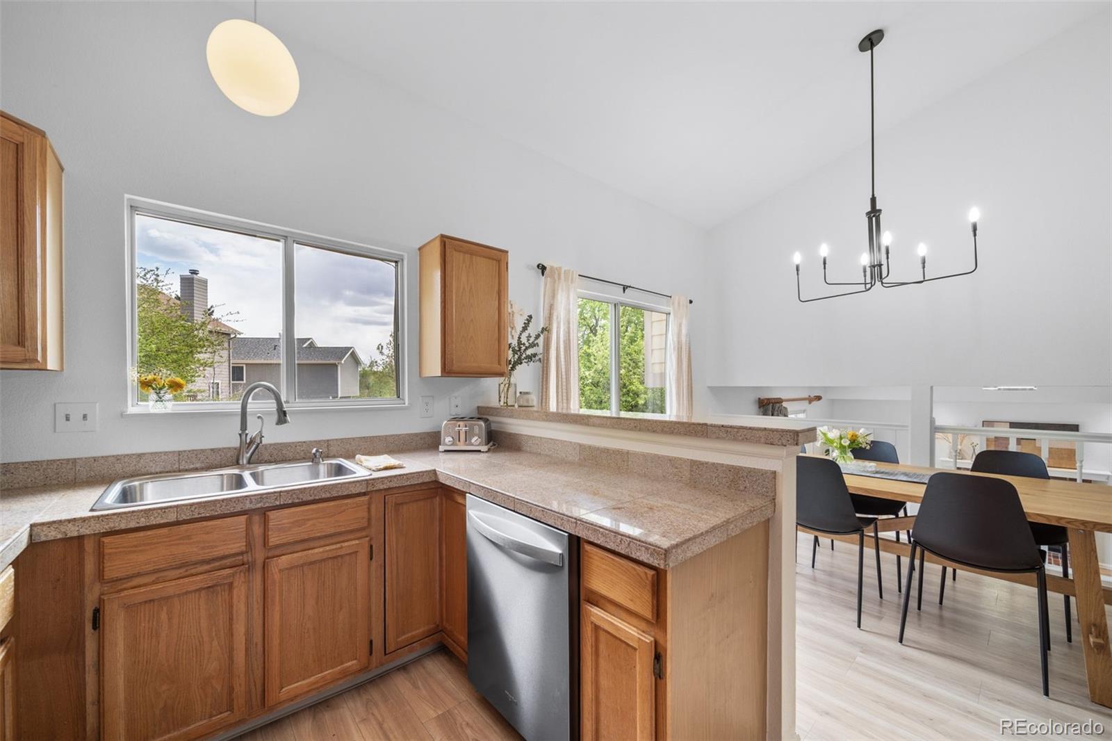 MLS Image #10 for 7072  palisade drive,highlands ranch, Colorado