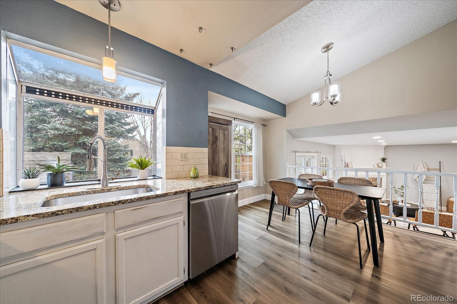 MLS Image #8 for 8508  vivian court,arvada, Colorado