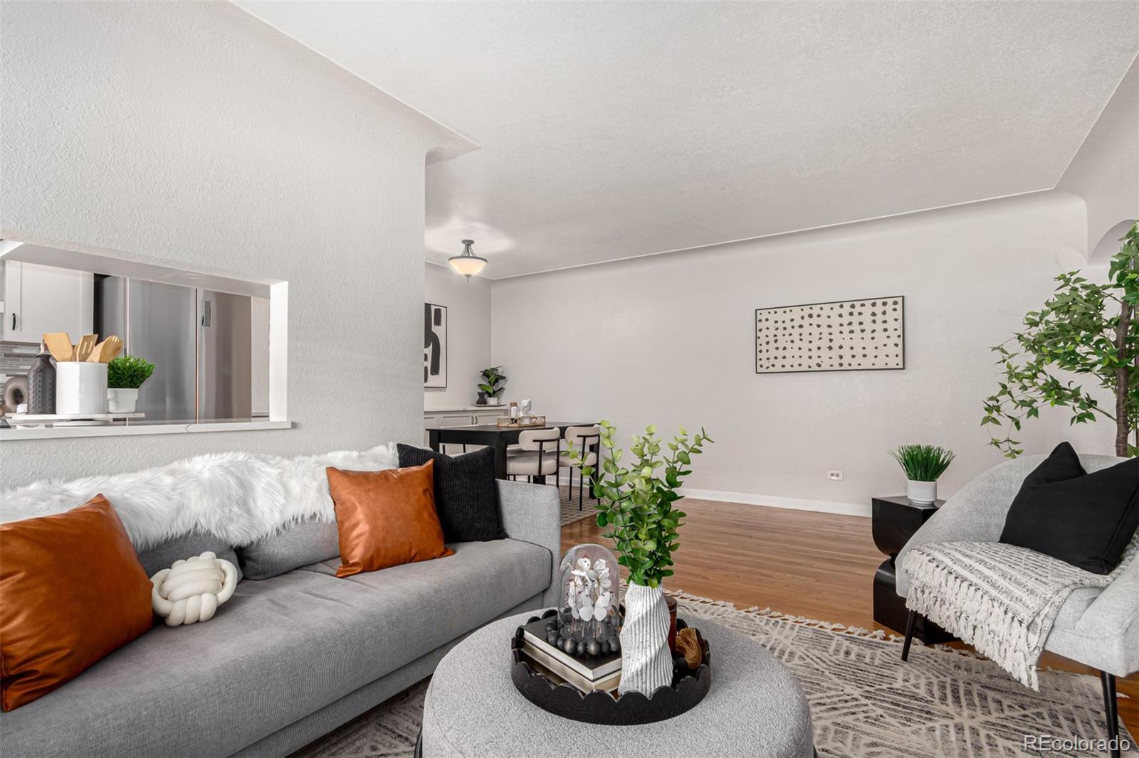 MLS Image #3 for 1454  jersey street,denver, Colorado