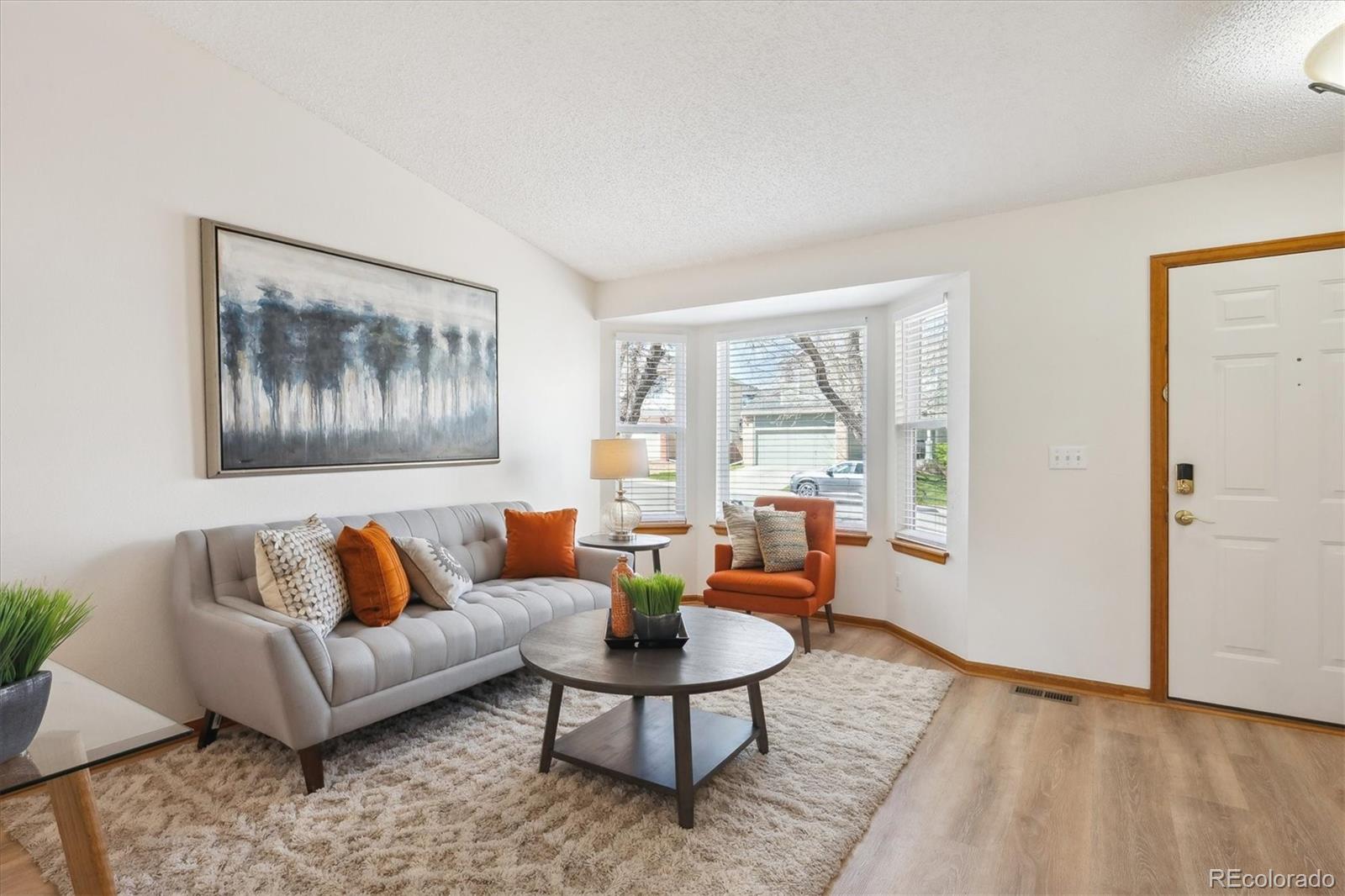 MLS Image #3 for 9652  cove creek drive,highlands ranch, Colorado