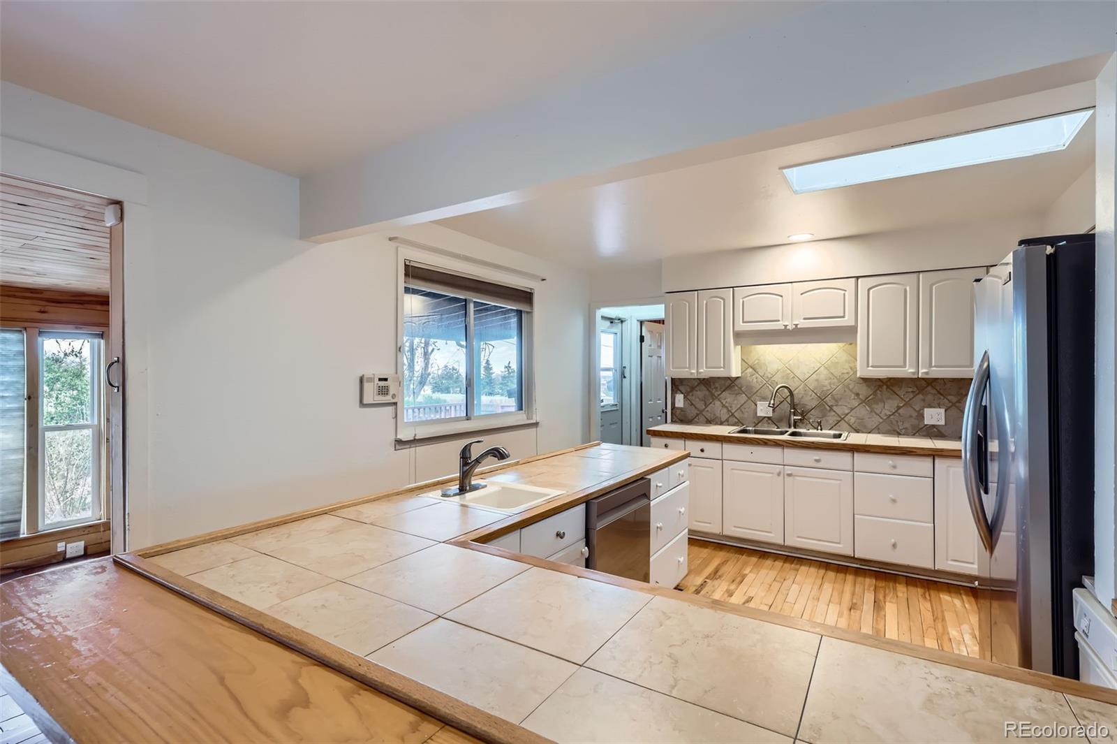 MLS Image #9 for 13621 e center avenue,aurora, Colorado