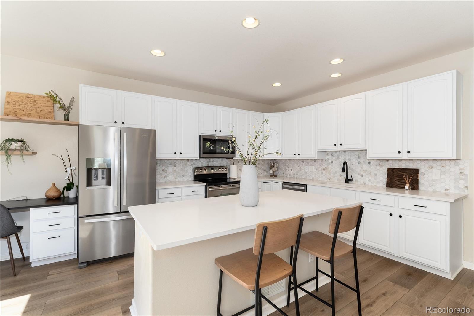 MLS Image #20 for 22725 e ottawa place,aurora, Colorado