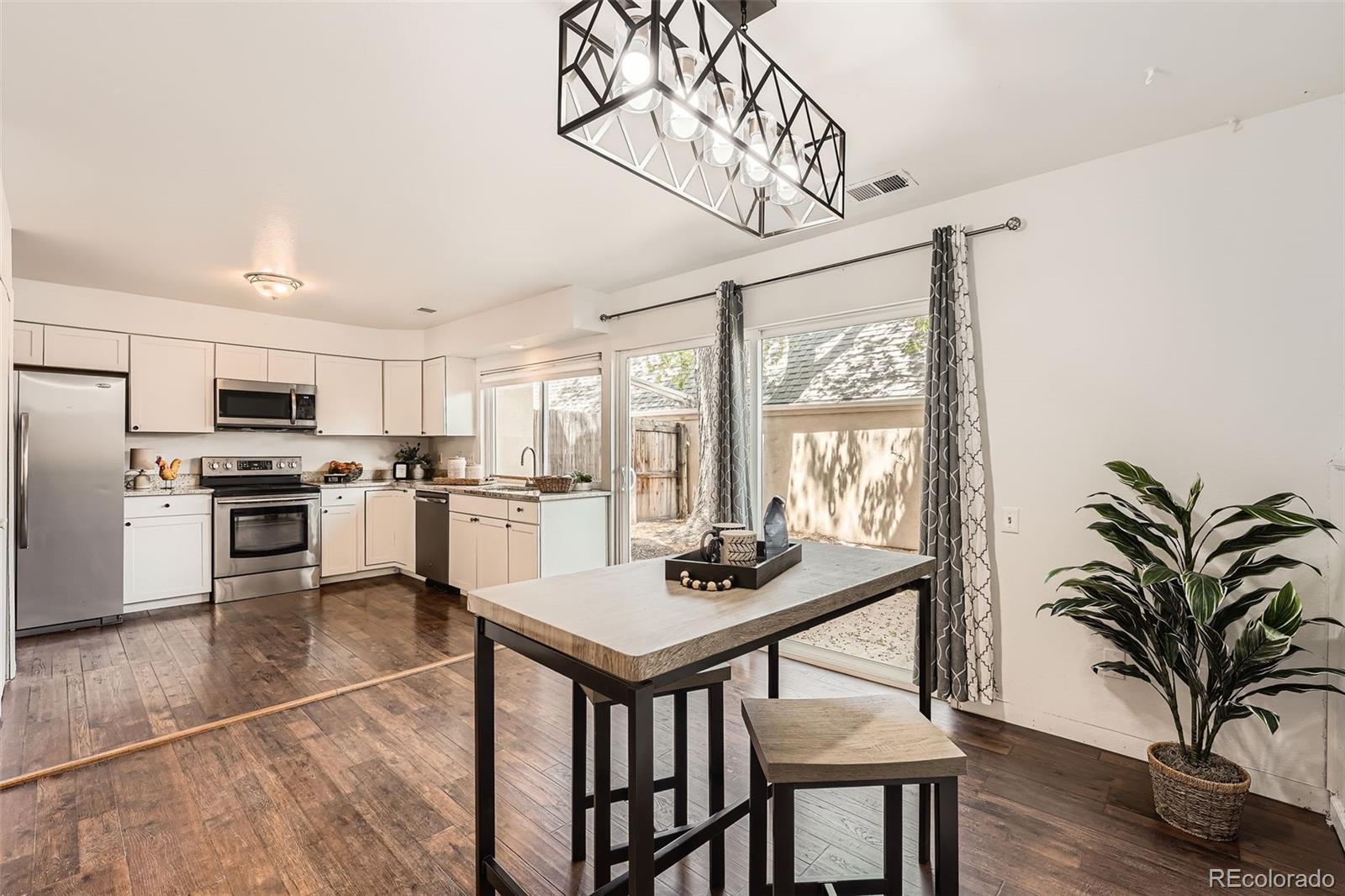 MLS Image #11 for 13020 e linvale place,aurora, Colorado