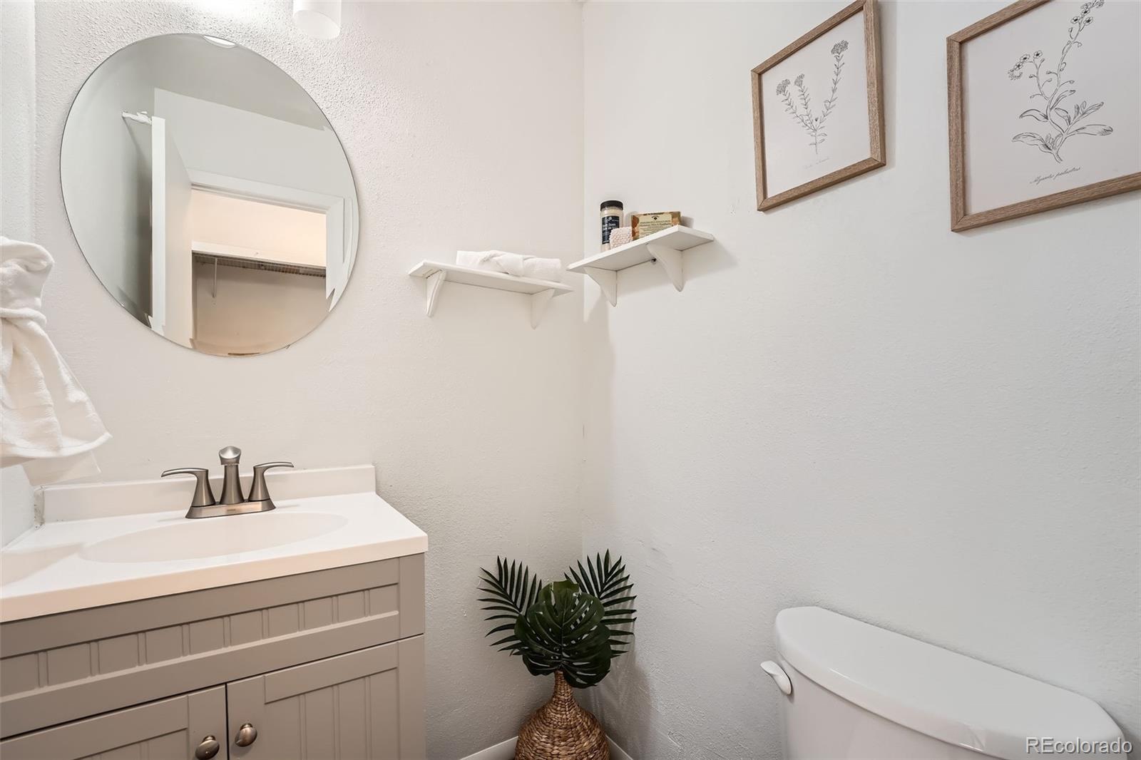 MLS Image #13 for 13020 e linvale place,aurora, Colorado