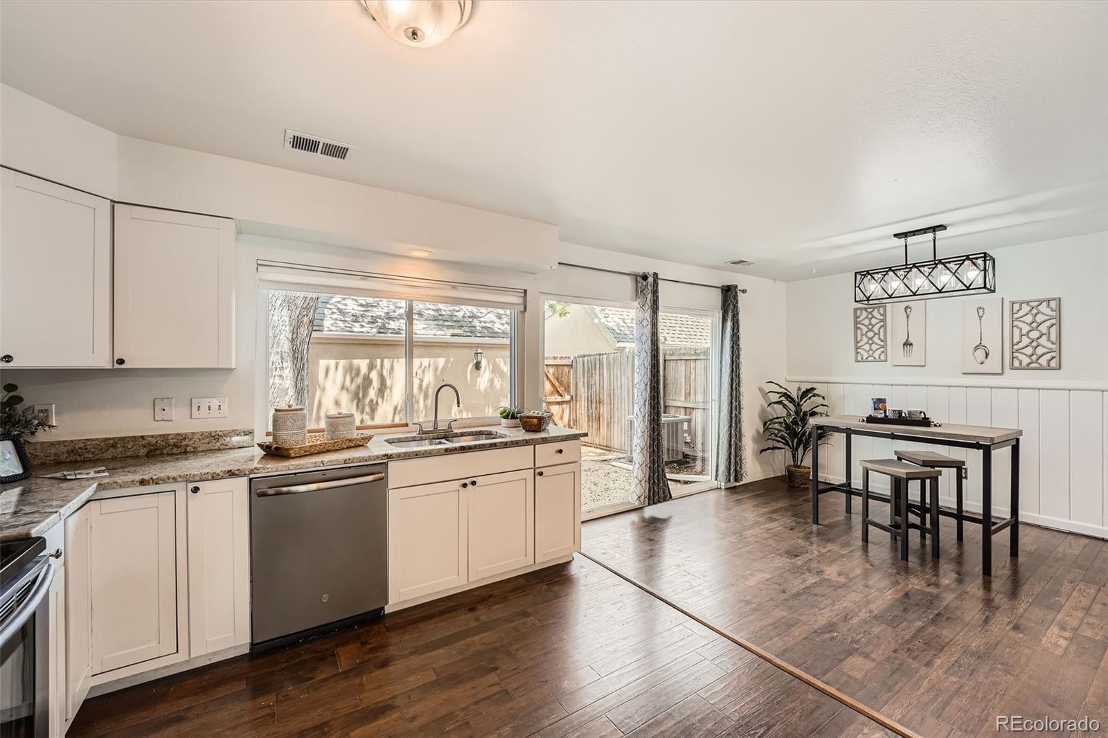 MLS Image #7 for 13020 e linvale place,aurora, Colorado