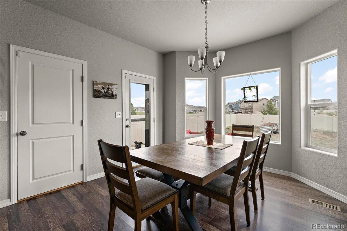 MLS Image #14 for 8250  graphite drive,colorado springs, Colorado