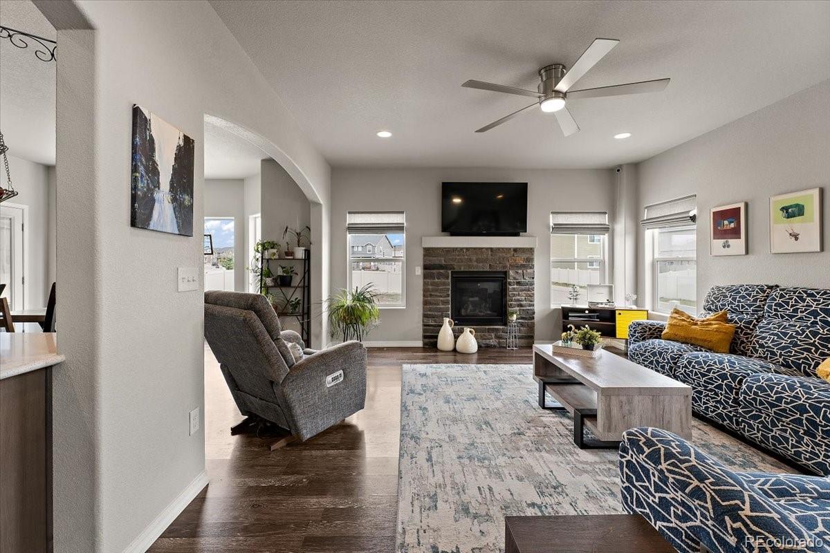 MLS Image #4 for 8250  graphite drive,colorado springs, Colorado