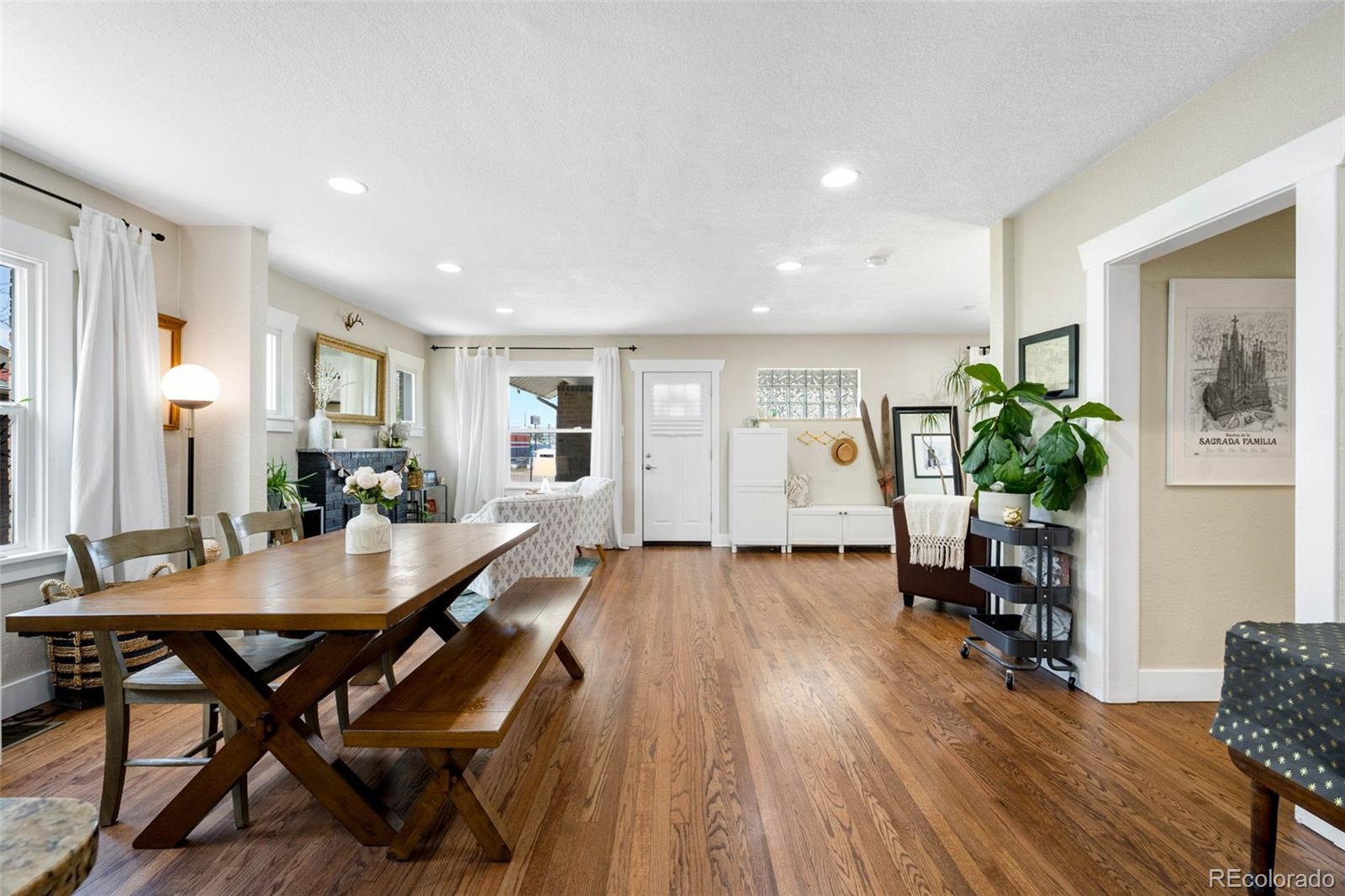 MLS Image #12 for 2026 s lincoln street,denver, Colorado