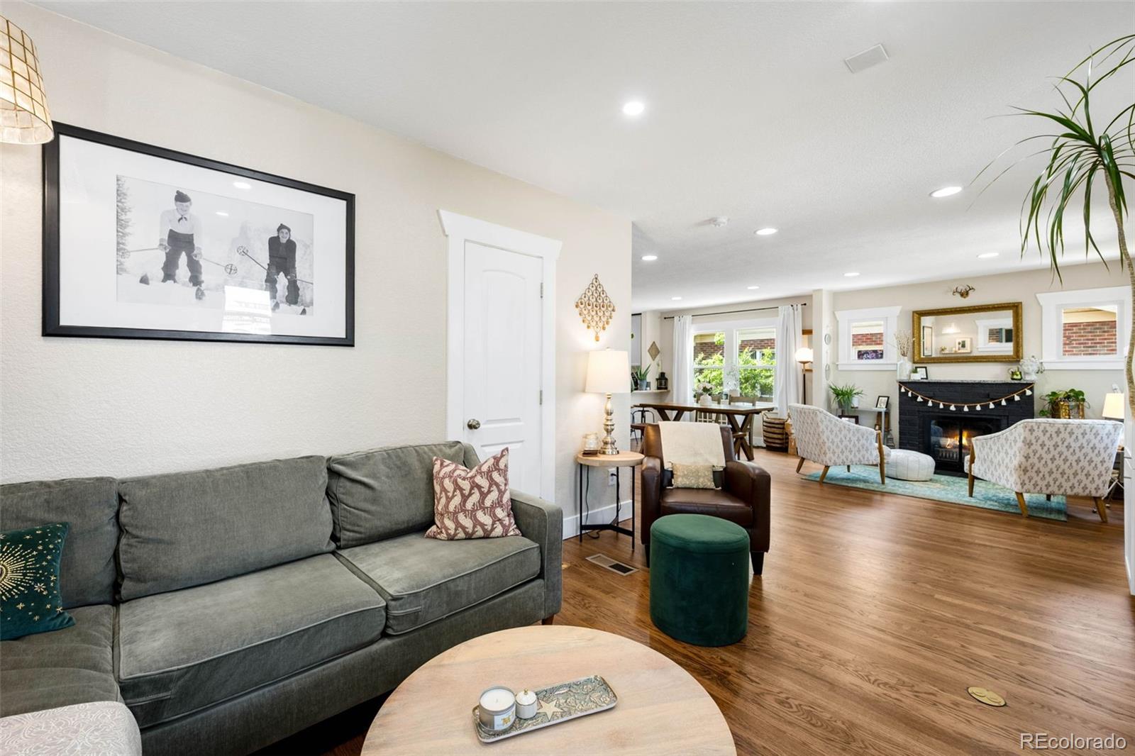 MLS Image #7 for 2026 s lincoln street,denver, Colorado