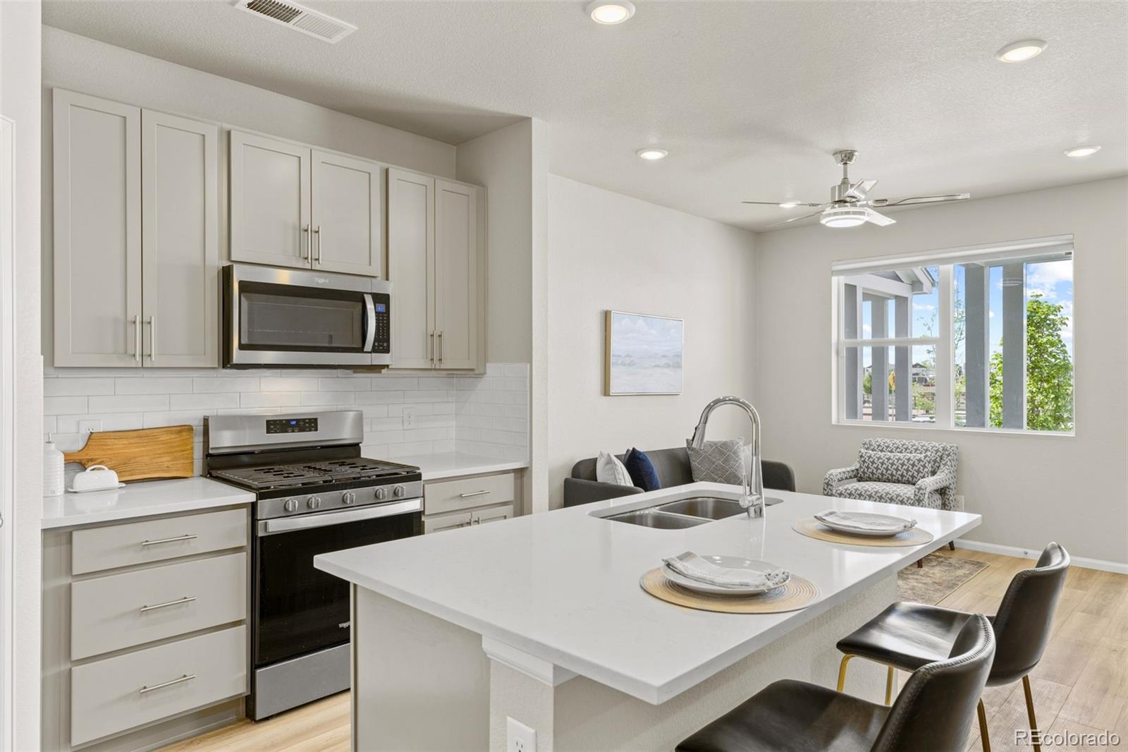 MLS Image #13 for 762 n rome street,aurora, Colorado