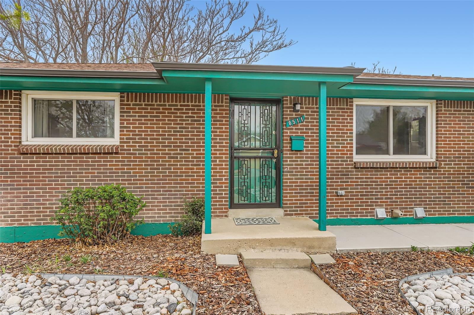 MLS Image #23 for 8511  essex drive,denver, Colorado