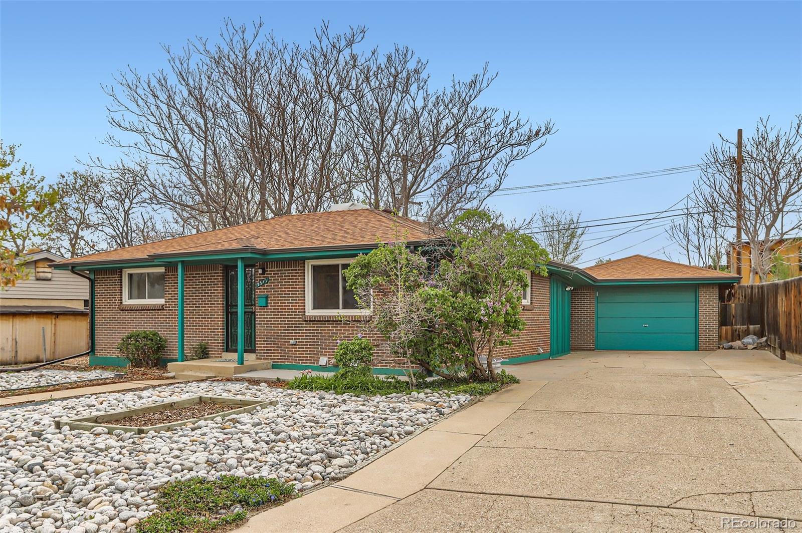 MLS Image #25 for 8511  essex drive,denver, Colorado