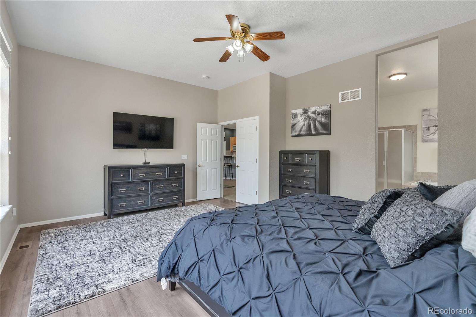 MLS Image #10 for 1560 s goldbug circle,aurora, Colorado