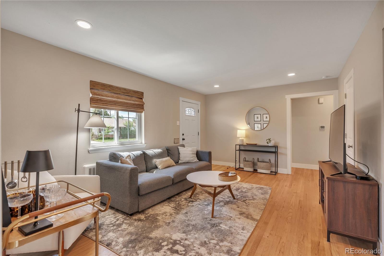 MLS Image #3 for 5108 s pennsylvania street,littleton, Colorado