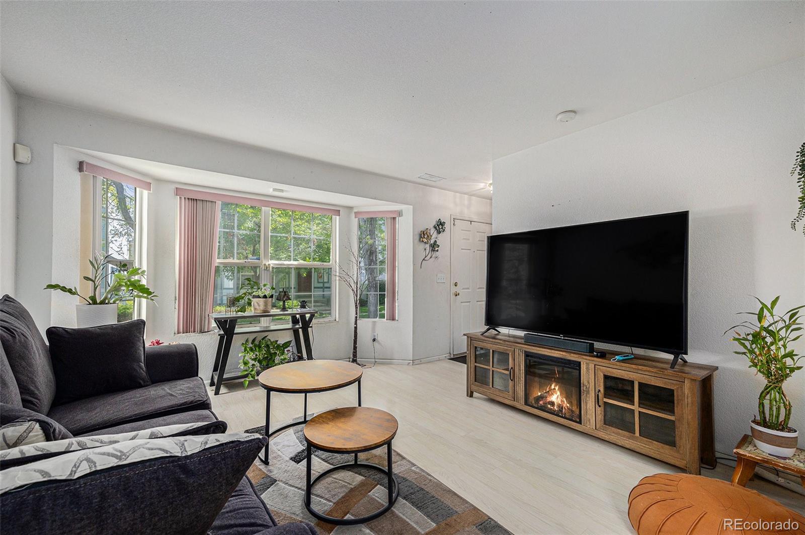 MLS Image #4 for 1655 s buckley circle,aurora, Colorado