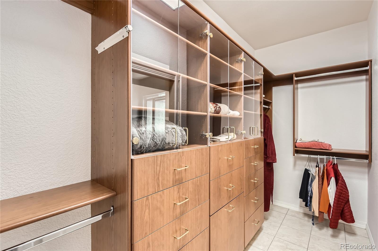 MLS Image #11 for 11874 e maplewood avenue,greenwood village, Colorado