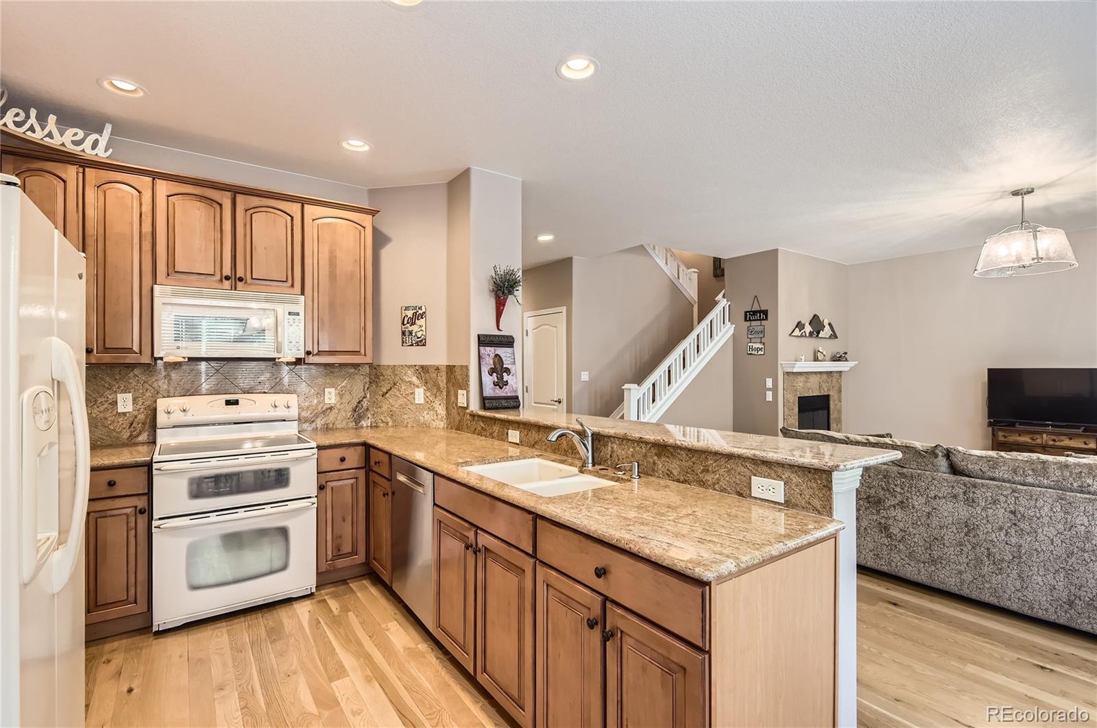 MLS Image #4 for 11874 e maplewood avenue,greenwood village, Colorado
