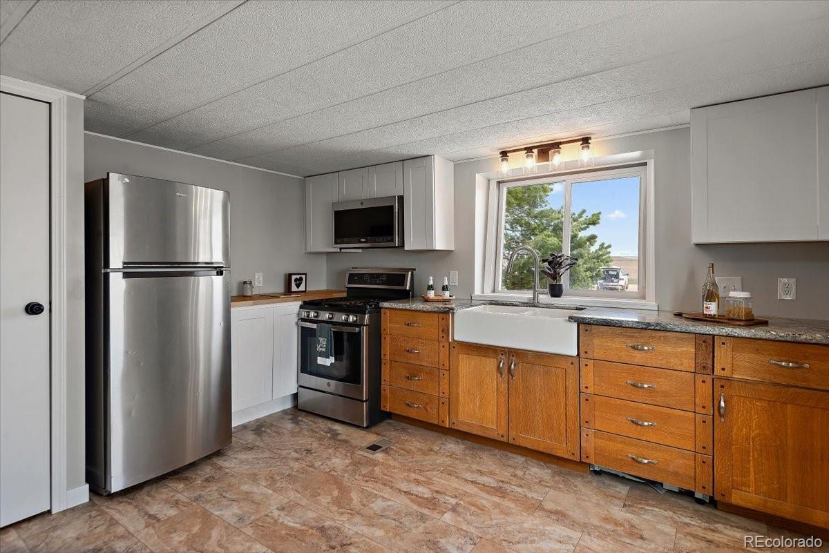 MLS Image #33 for 37155 e jones road,yoder, Colorado
