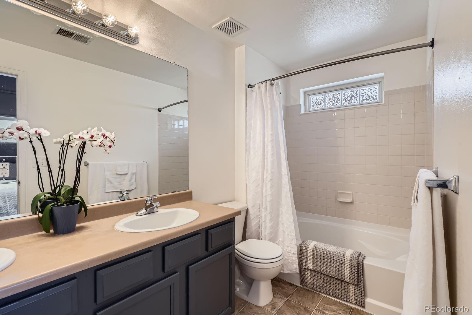 MLS Image #4 for 2541 s bahama circle,aurora, Colorado