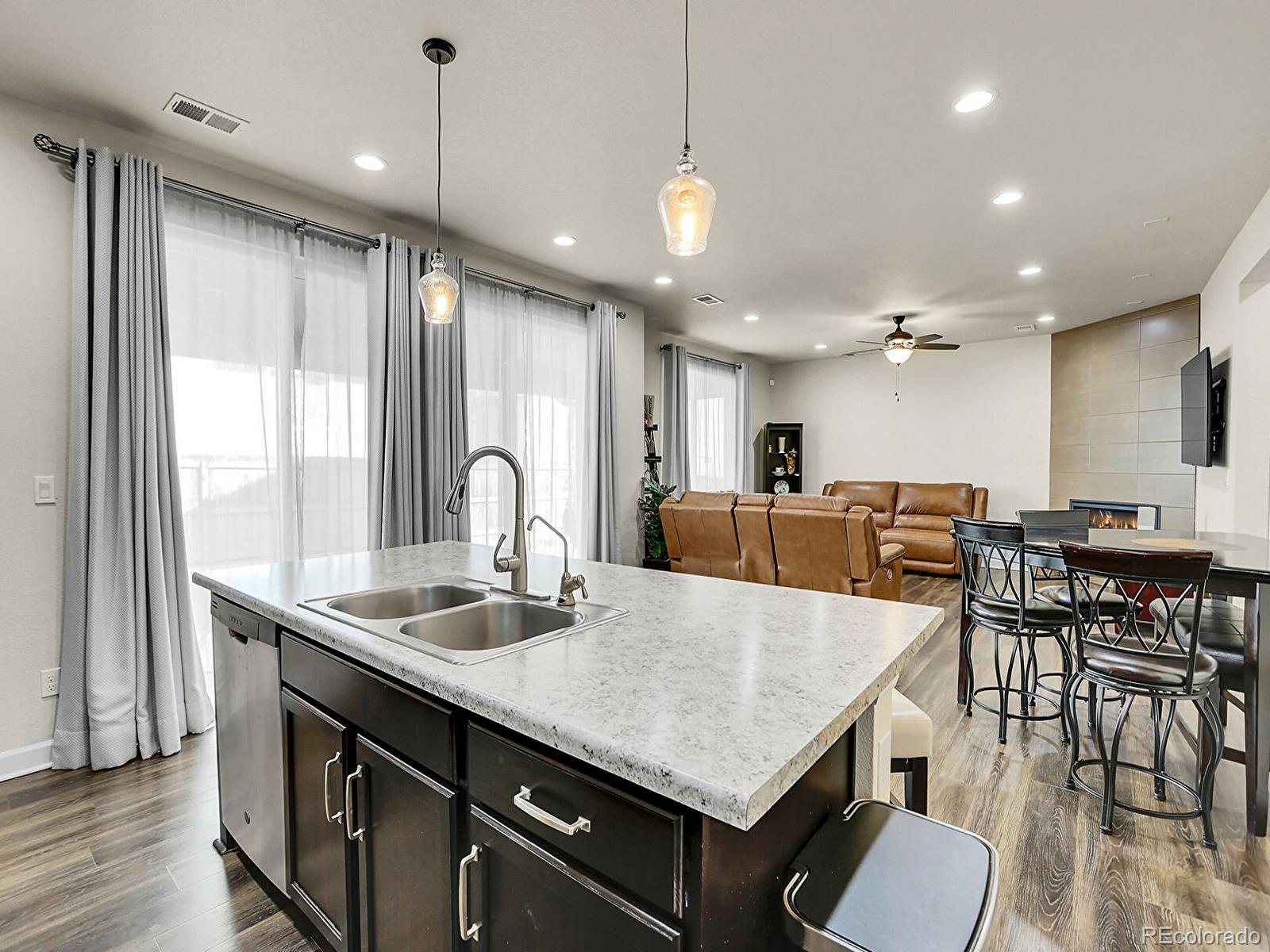 MLS Image #12 for 9844  truckee street,commerce city, Colorado