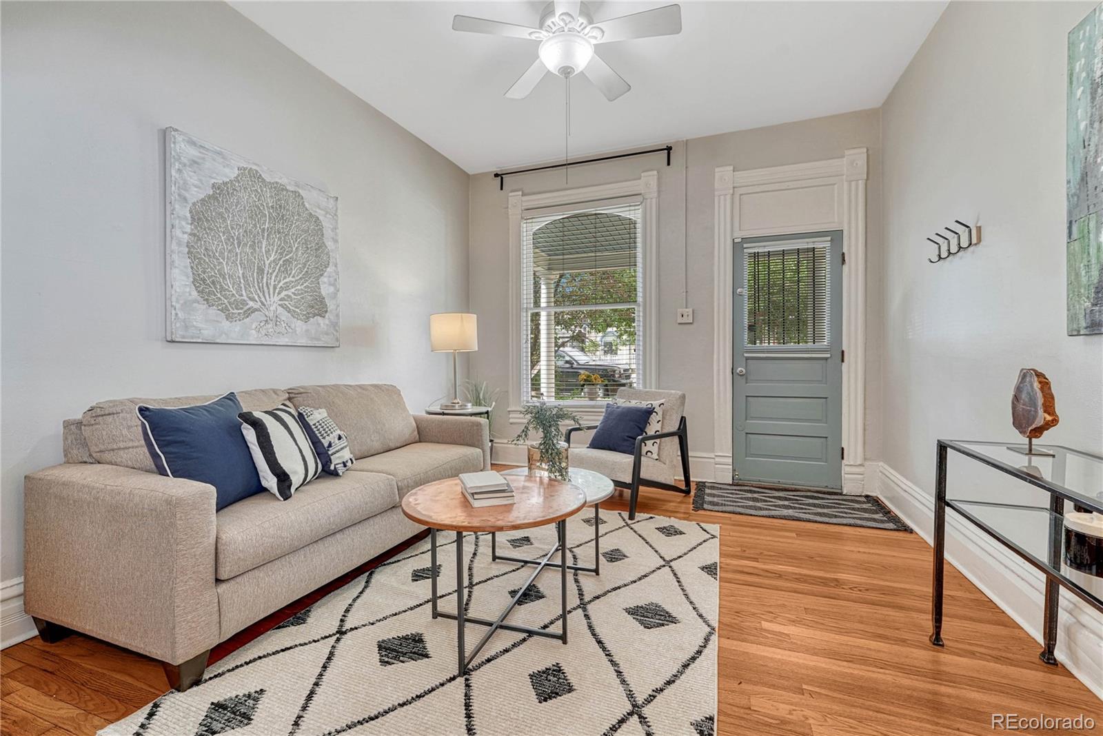 MLS Image #4 for 132 w bayaud avenue,denver, Colorado
