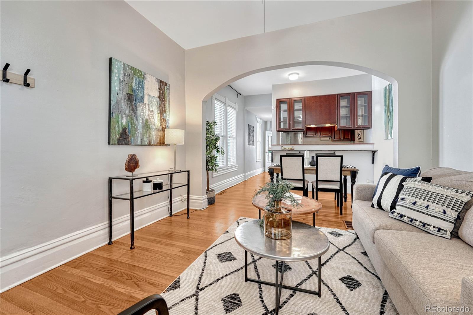 MLS Image #5 for 132 w bayaud avenue,denver, Colorado