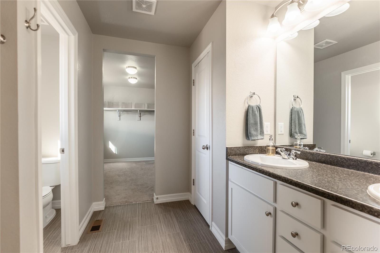 MLS Image #39 for 2355  saddle back court,fort lupton, Colorado