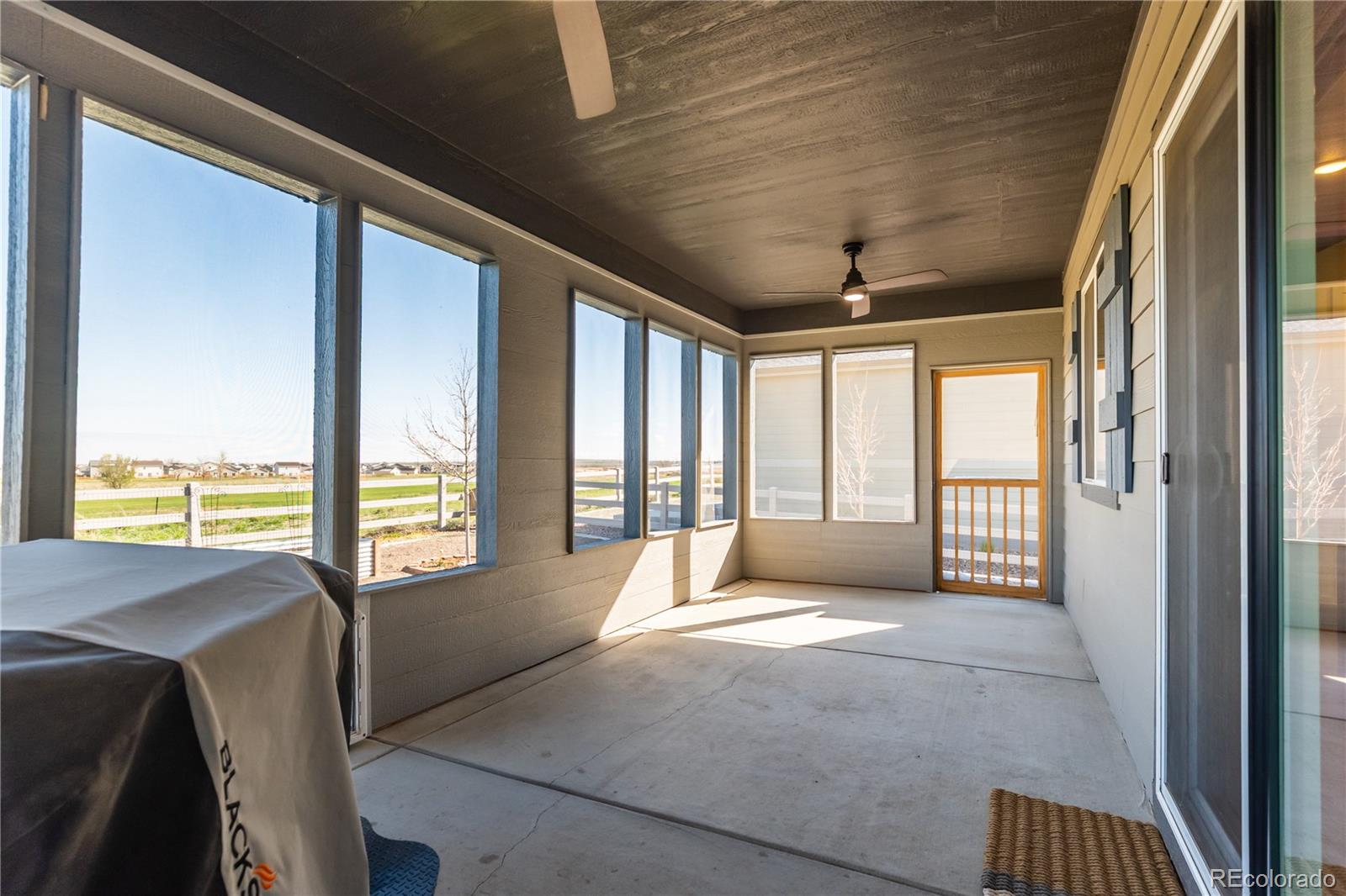 MLS Image #42 for 2355  saddle back court,fort lupton, Colorado