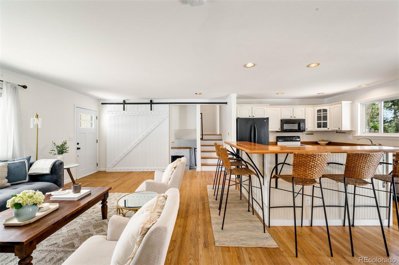 MLS Image #5 for 2213 e panama drive,centennial, Colorado