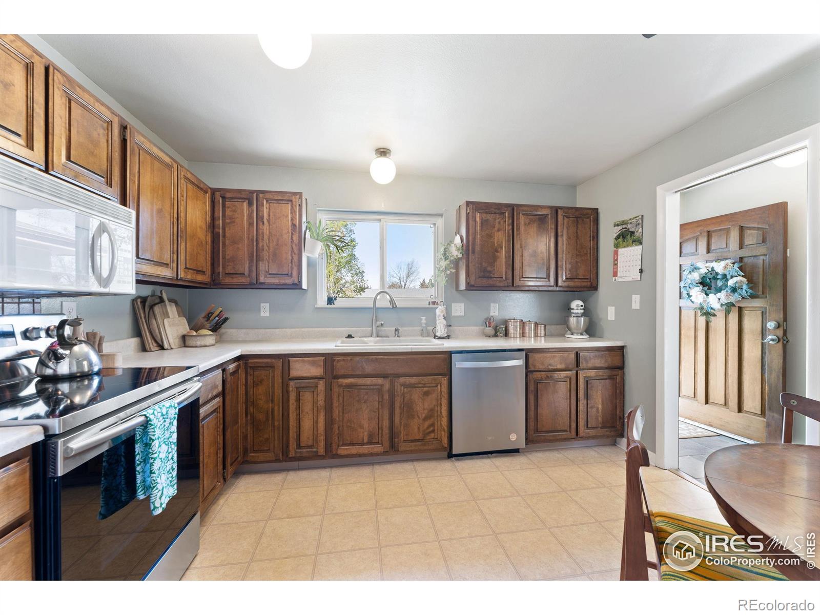 MLS Image #10 for 621  39th avenue,greeley, Colorado