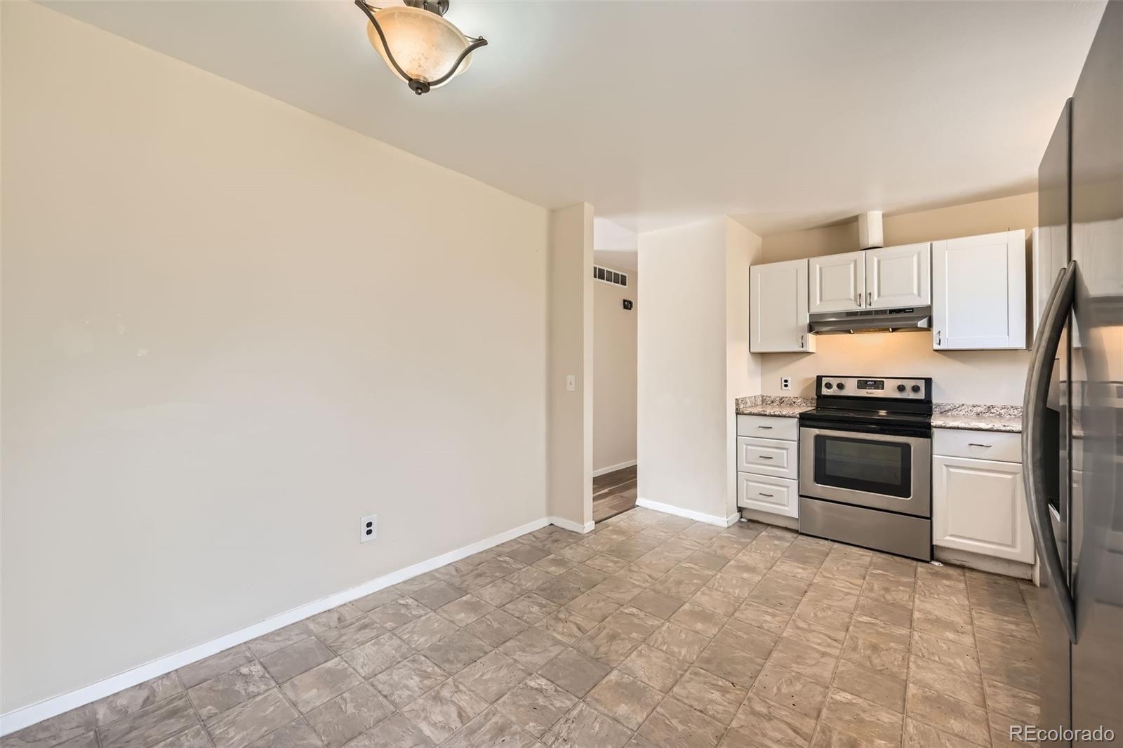 MLS Image #10 for 16755 e union avenue,aurora, Colorado