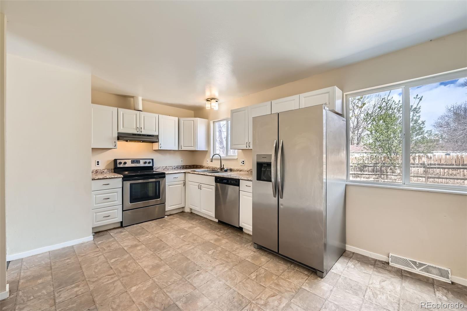 MLS Image #9 for 16755 e union avenue,aurora, Colorado
