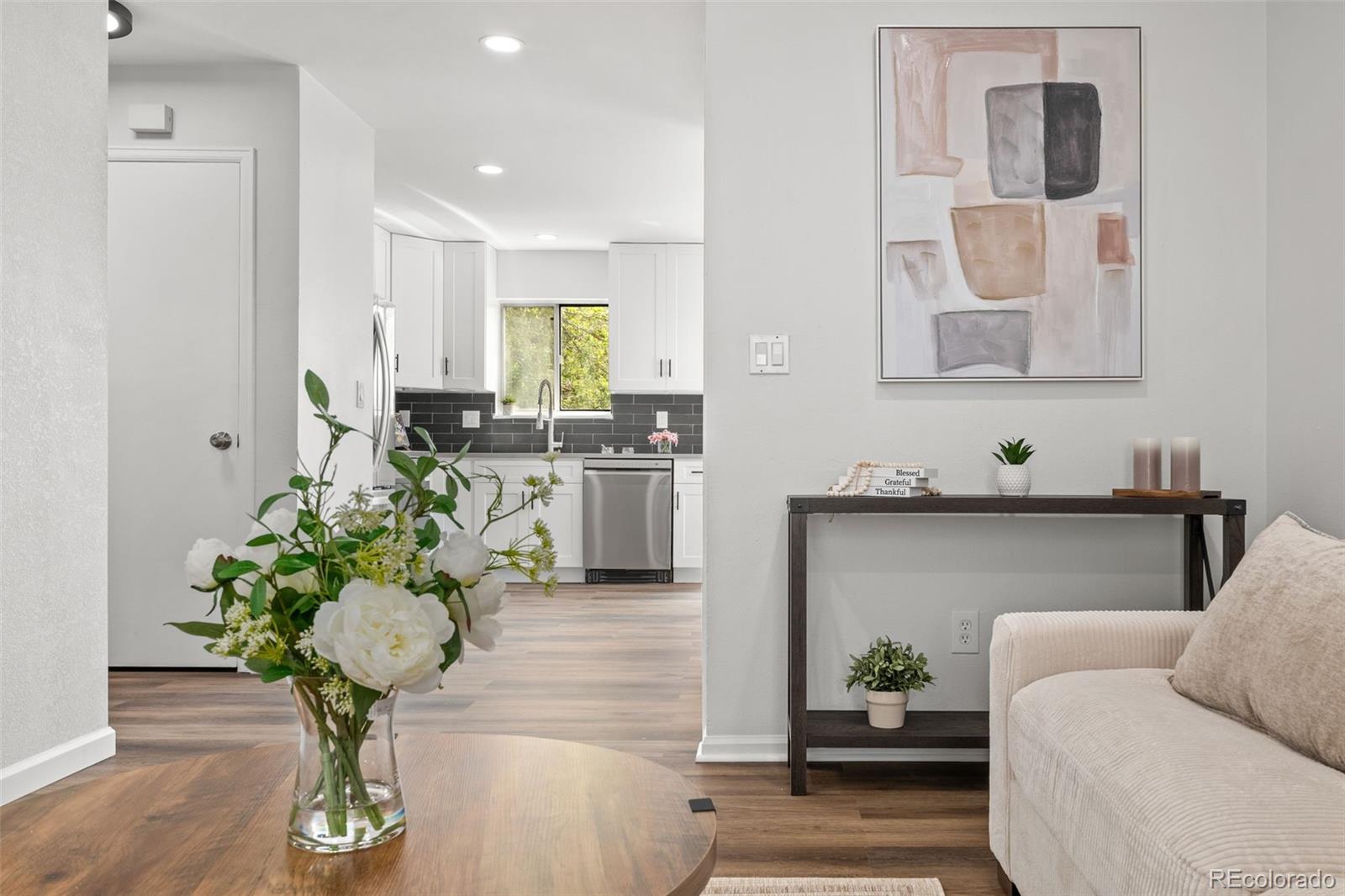 MLS Image #13 for 13438 e 13th place,aurora, Colorado