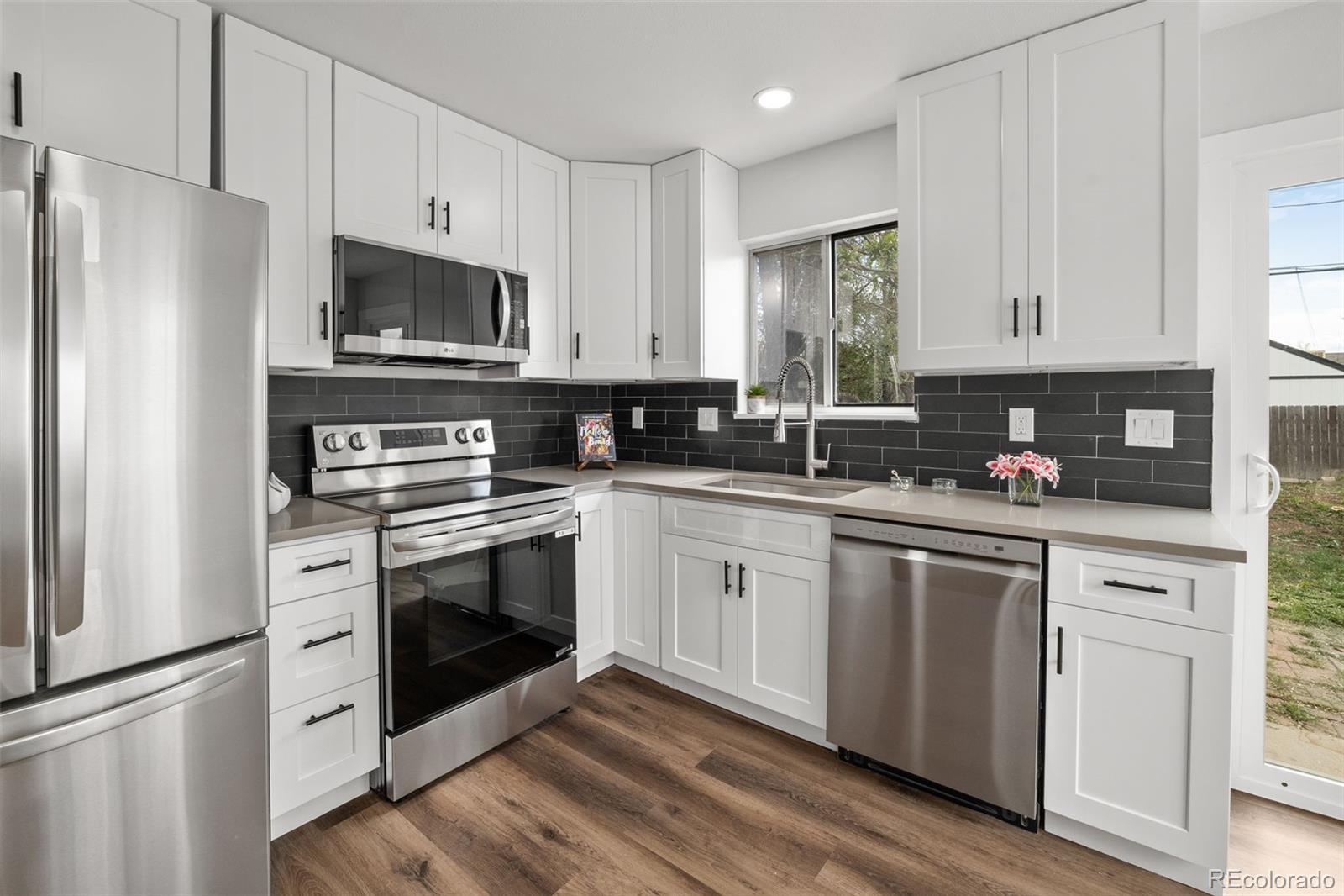 MLS Image #15 for 13438 e 13th place,aurora, Colorado