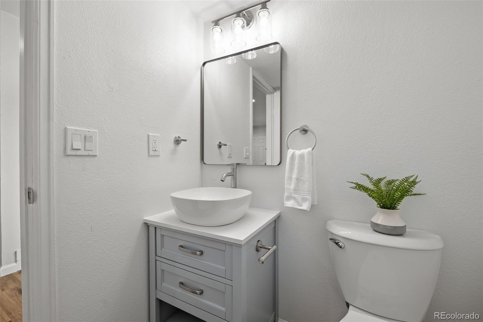 MLS Image #24 for 13438 e 13th place,aurora, Colorado