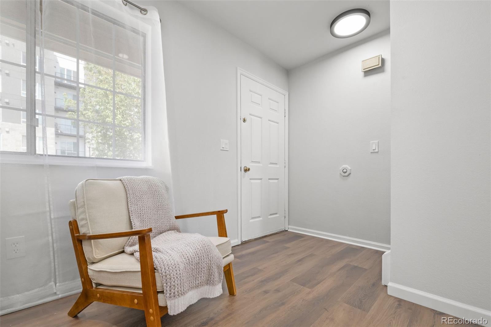 MLS Image #5 for 13438 e 13th place,aurora, Colorado