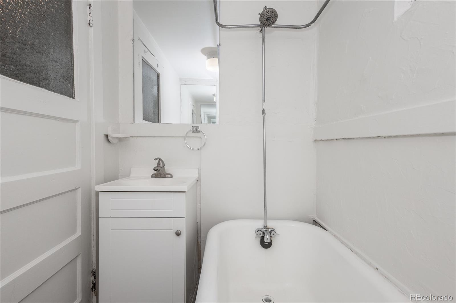 MLS Image #16 for 1545 n harrison street,denver, Colorado