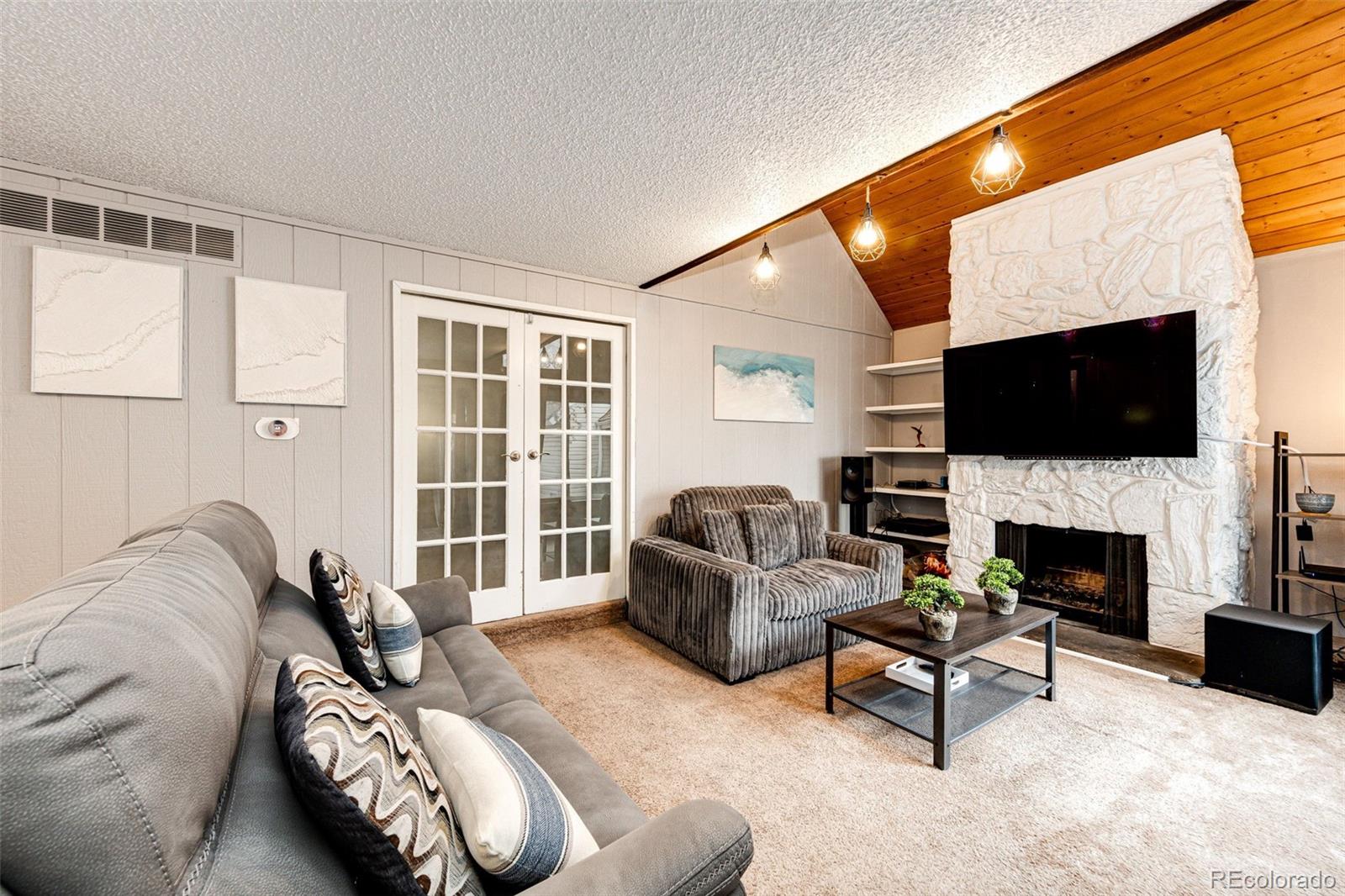 MLS Image #3 for 2459 s xanadu way,aurora, Colorado