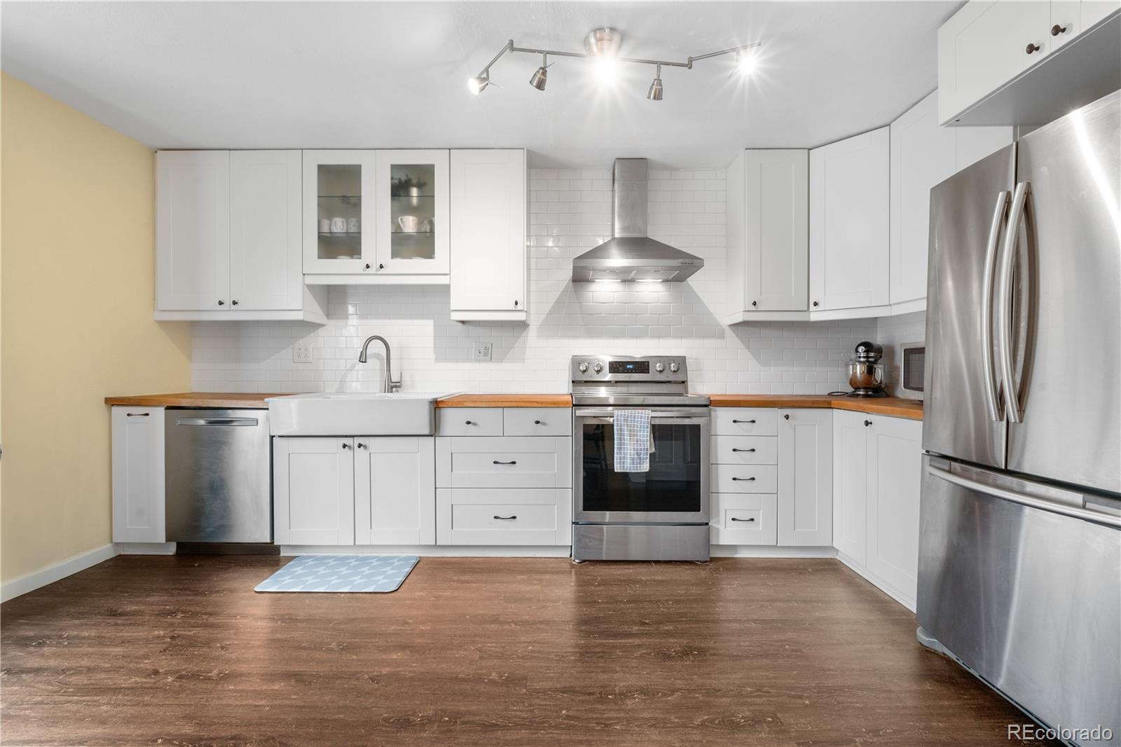 MLS Image #7 for 6776 s independence street,littleton, Colorado