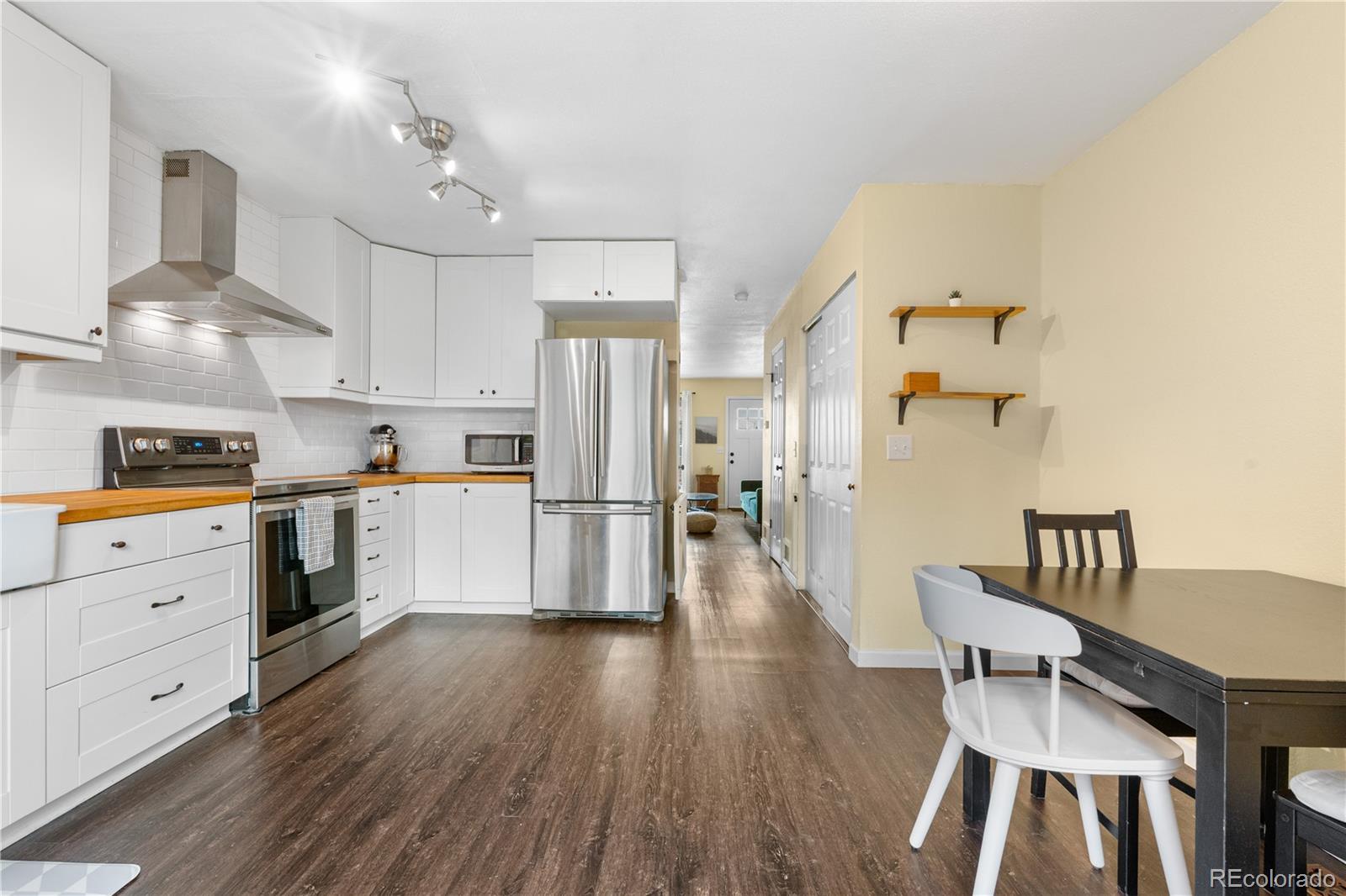 MLS Image #8 for 6776 s independence street,littleton, Colorado