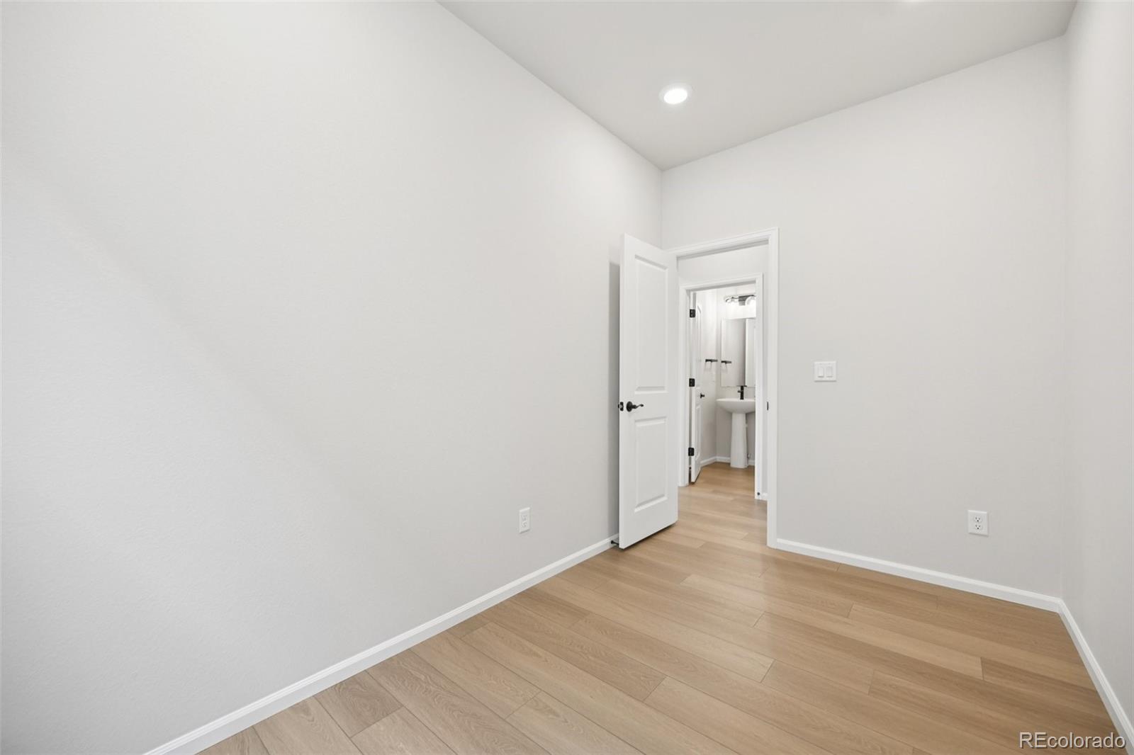 MLS Image #12 for 7251  goldbloom lane,littleton, Colorado