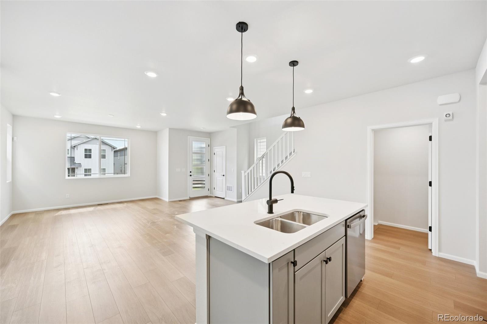 MLS Image #8 for 7251  goldbloom lane,littleton, Colorado