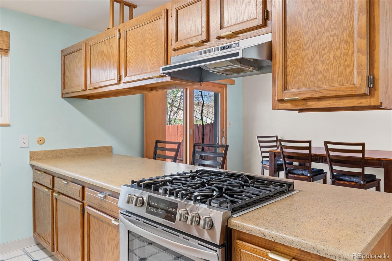 MLS Image #14 for 2591  beech court,golden, Colorado